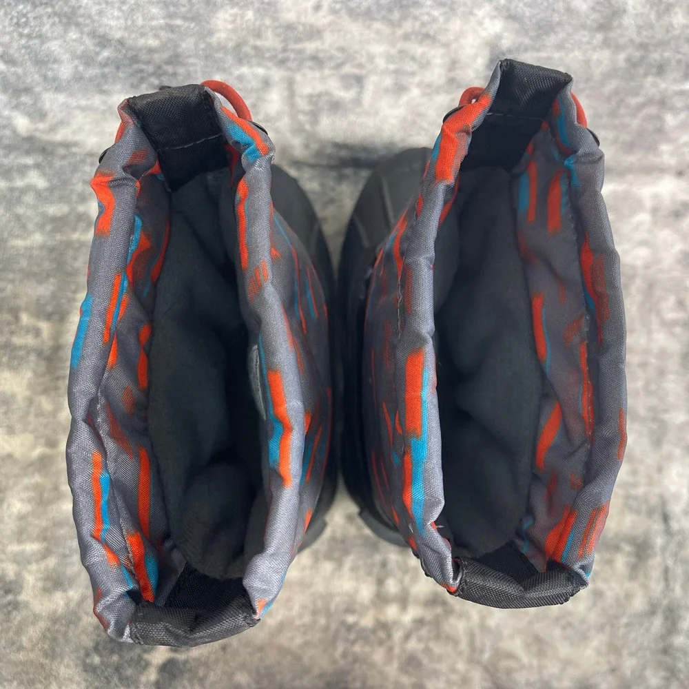 Columbia Boys Size 10 Powder Bug Forty Snow Boots Waterproof Gray Orange